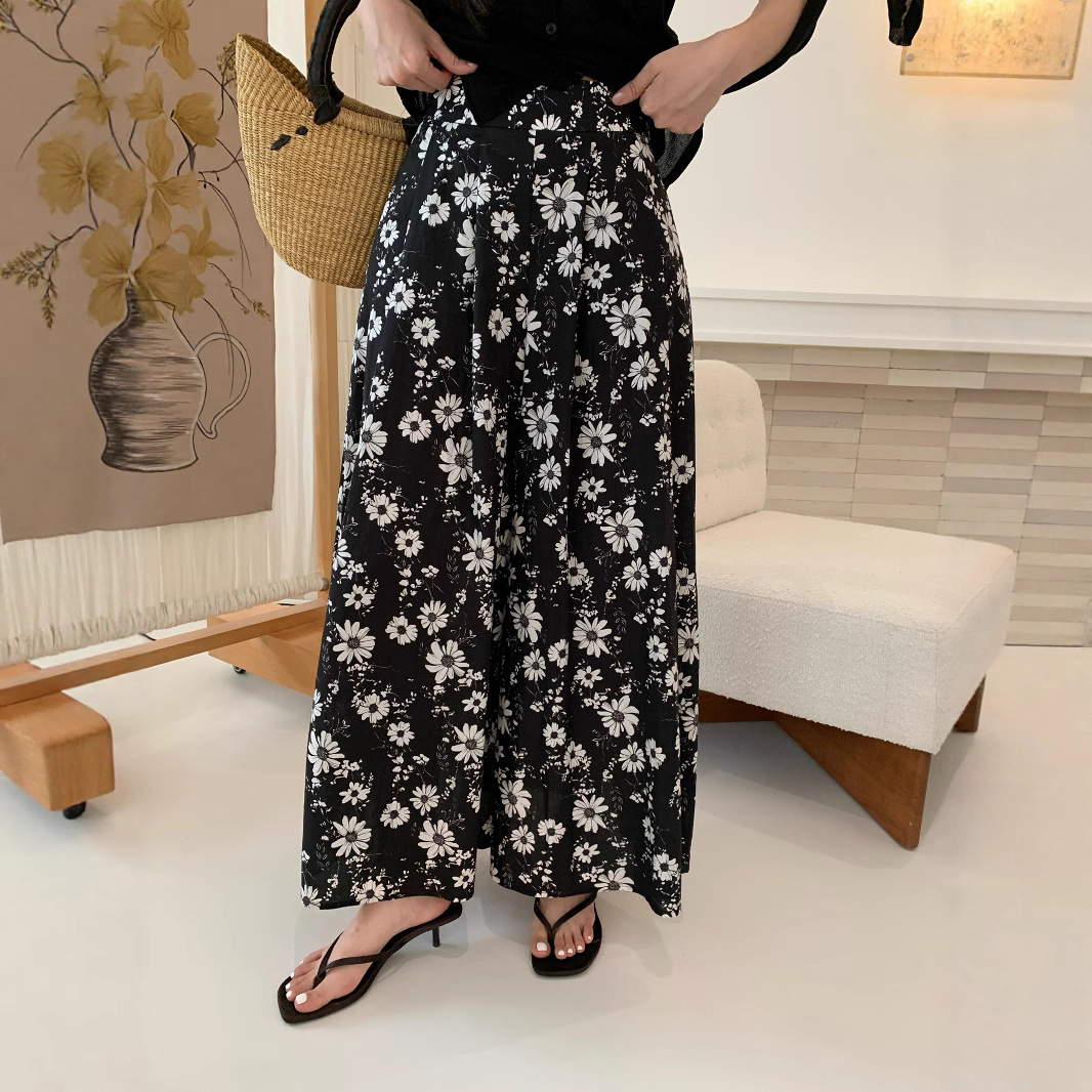 诠释美 NEWOPEN 25夏法式度假风绝美气质碎花宽松大摆长裤女S5330