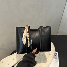 ��W�����n����Ů�＾2025�¿�͹Űٴ�ͨ�چμ���߼������ذ�