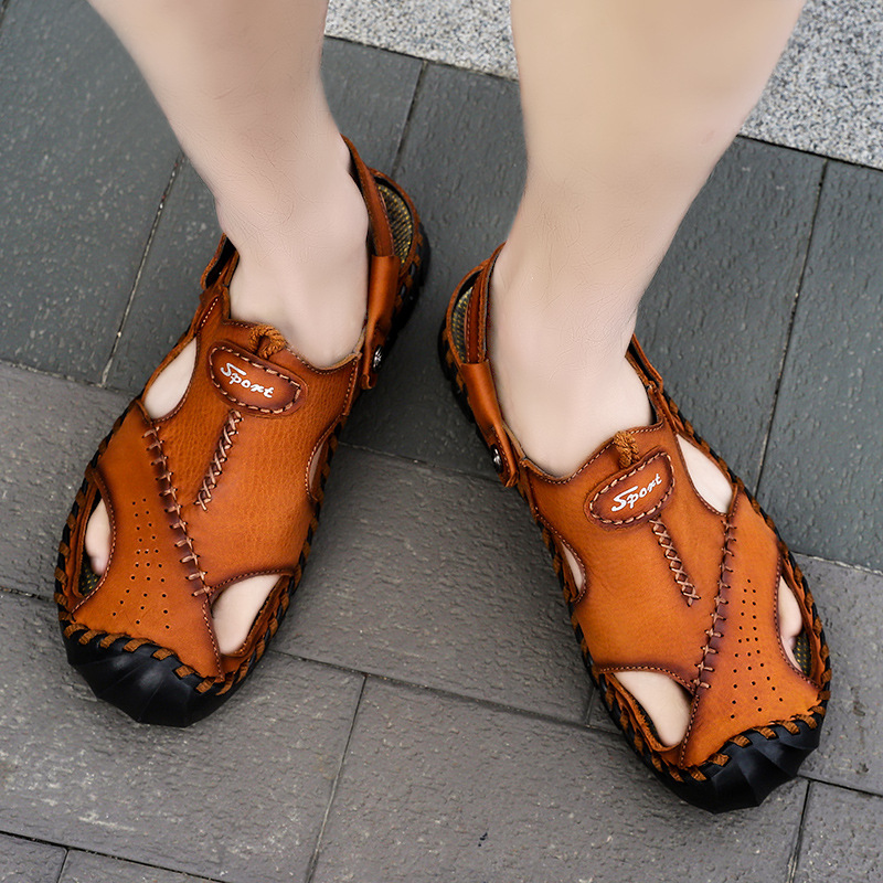 中年男士皮凉鞋