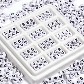 100颗/包亚克力白加黑单字母珠滴油孔干净散珠 diy手机链项链批发
