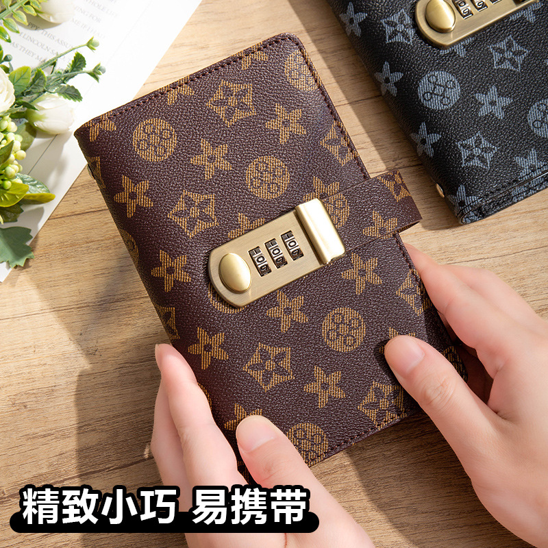 A6密码锁现金存钱本家庭理财本纪念钞收纳册可放理财现金本收纳袋