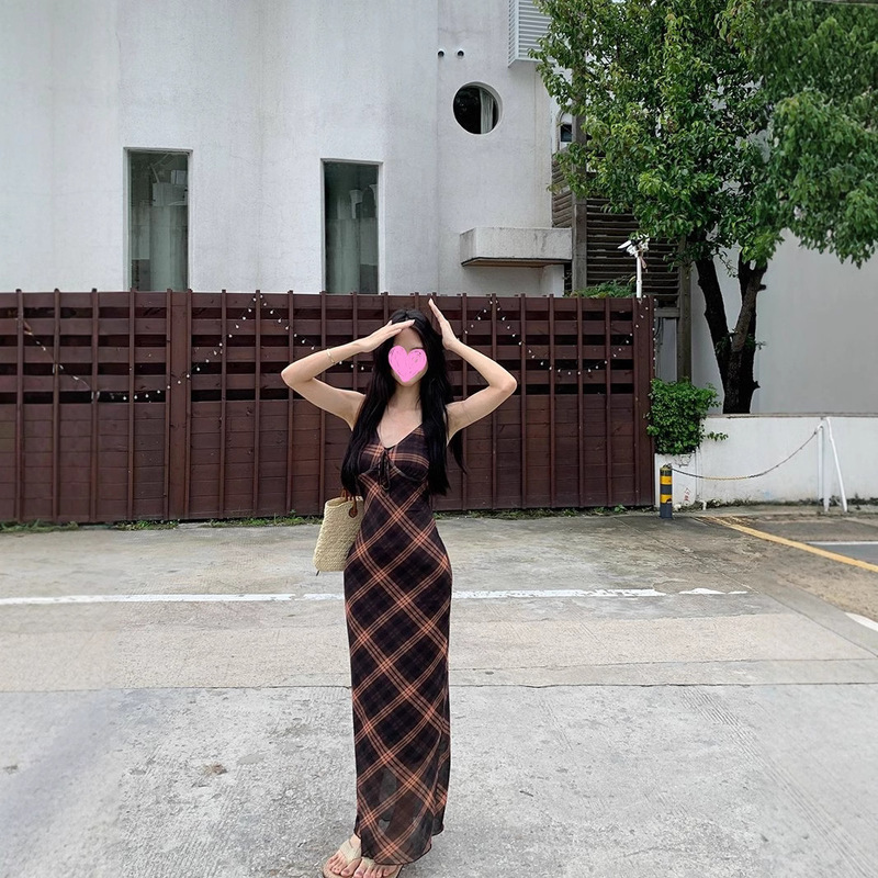 Vintage V-neck Mesh Rhombic Strap dress Women's Summer Elegant Waisted Slim-fit Sleeveless Backless Mid-length Skirt