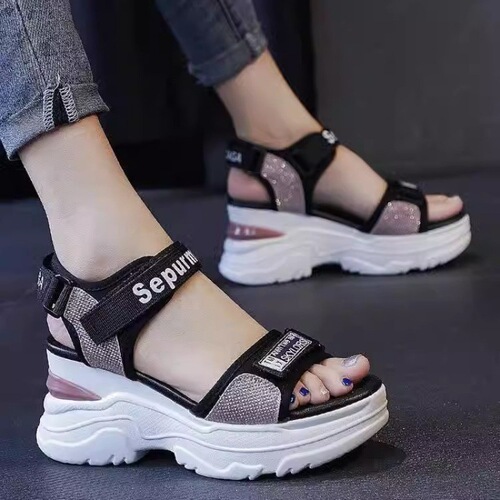 Women's Summer Popular Thick Sole Slip-on Sandals, Versatile and Stylish Platform Sandals for Women