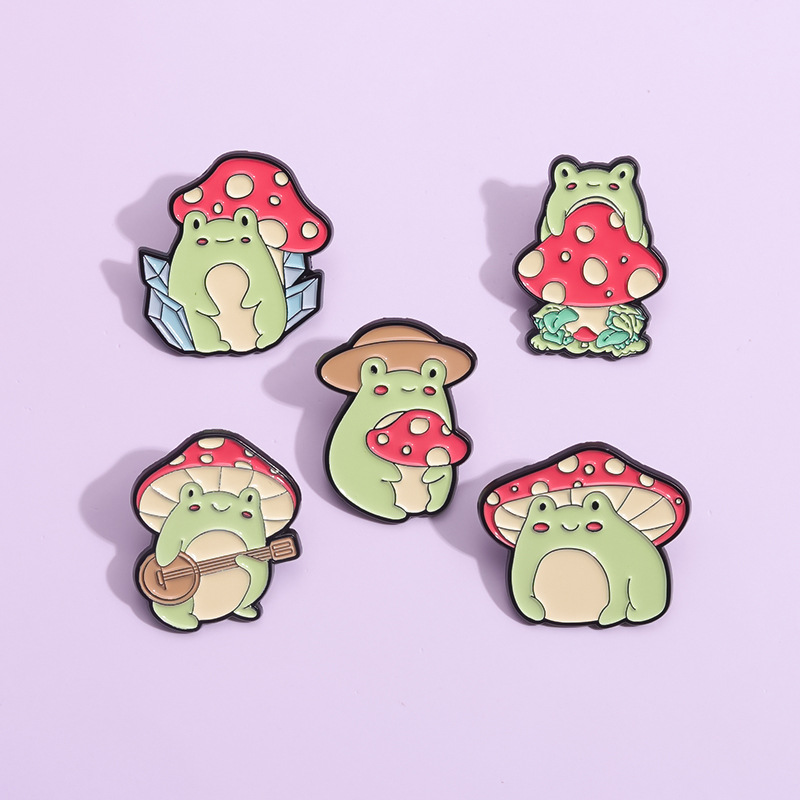 Creative cartoon cute fashionable universal brooch
