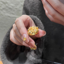 Խ��ɳ�𷱻��\���_�ڽ�ָŮ����ֵ�Ƕ�c�ʳָ����Ů�ѶY��