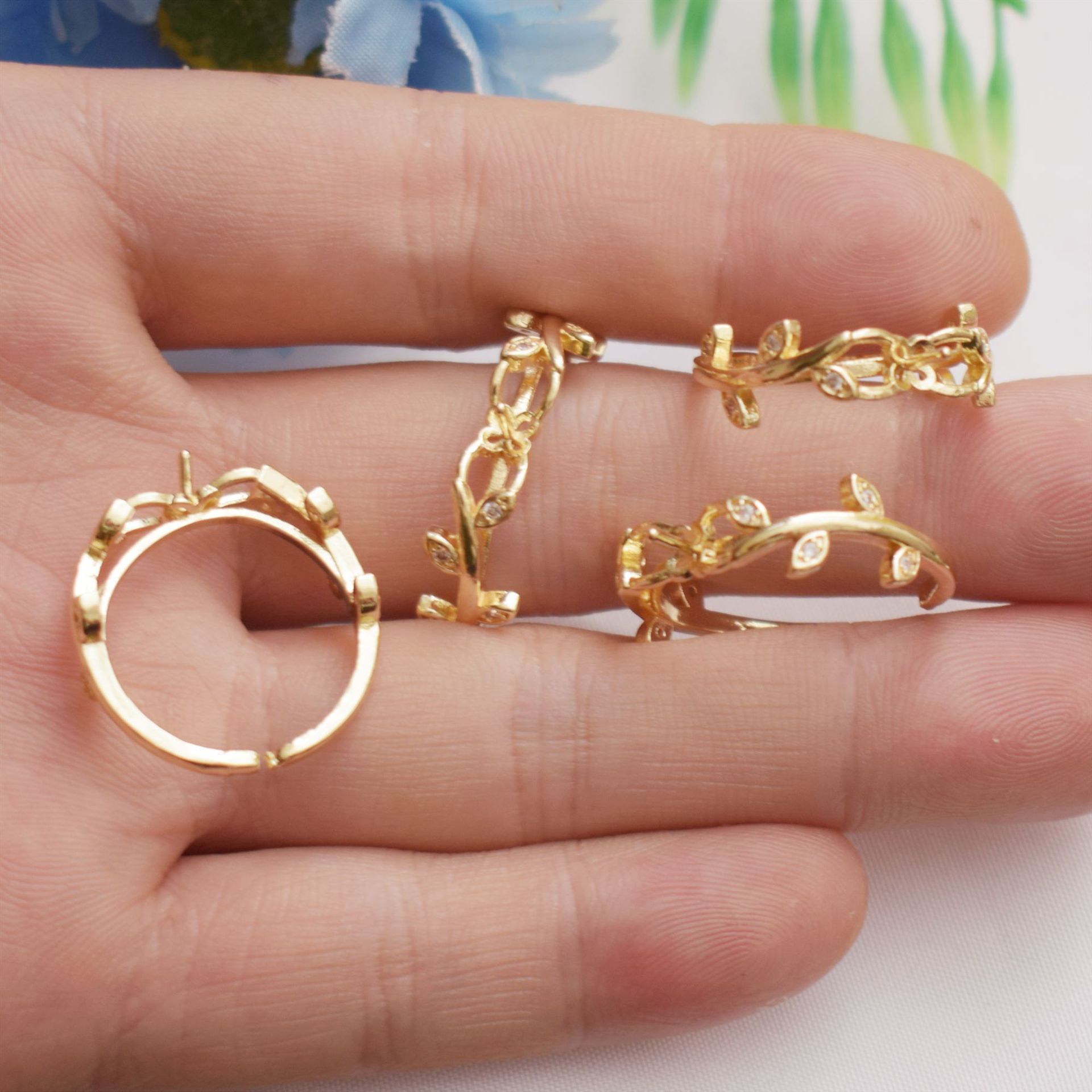 25g Weight Rack Plated, Plated Gold Plating Process Ring Setting-Accessories Jewelry Making Type 17.3mm Jewelry Making Size 14K Gold Plated, White Gold Plated Plating Material DIY Jewelry Accessories Classification 10 PCS/Package Quantity Copper Material Leaf, Heart Shape Pattern Tassel, Plating, Flakes Design Elegant, Simple Style Style 10 PCS/Package 17.3mm Copper 14K Gold Plated White Gold Plated Leaf Heart Shape Ring Setting-Accessories 6