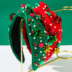 新しいクリスマスのカチューシャの赤い緑色のプラスチックの花の部品の真珠のカチューシャは簡単です。