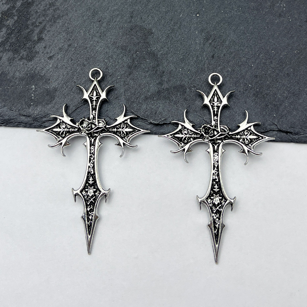 Vintage Gothic Style Thorn-Wrapped Cross Rose Flower Pendant Pattern Alloy Pendant DIY Sweater Chain Accessory