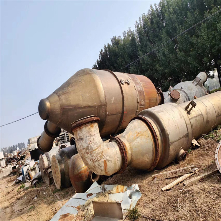 二手工业浓缩蒸发器 三效钛材强制循环设备 化工高盐废水连续结晶