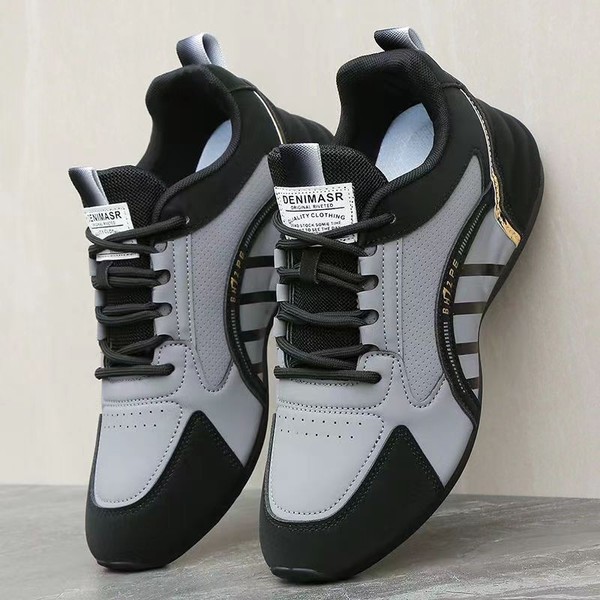 casual footwear