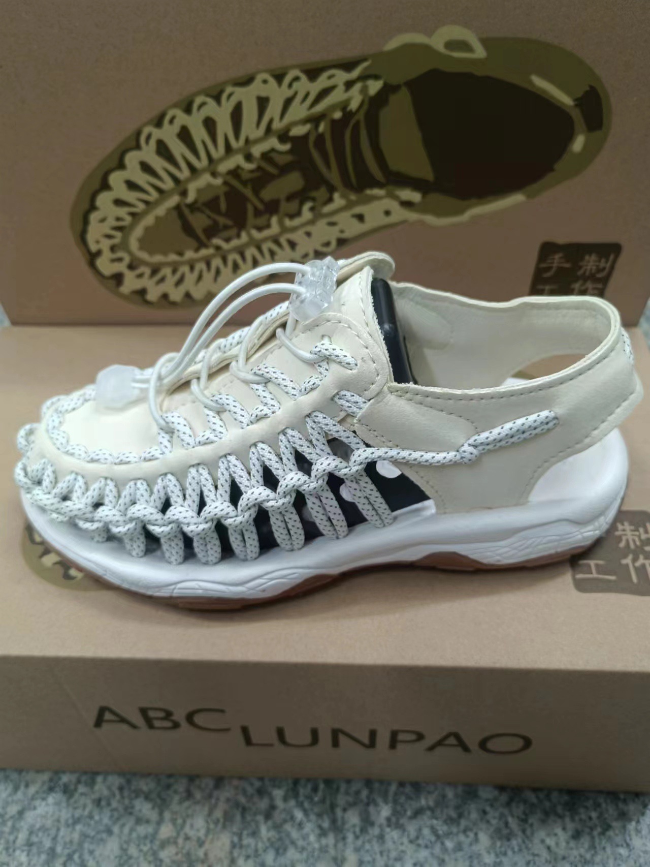 69044153245fd334196a5d8d50f4f6