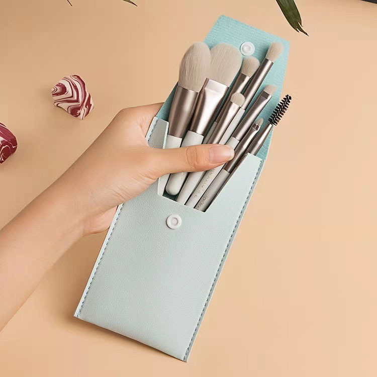 Transfronterizo 8 mini cepillo de maquillaje conjunto de cepillo de sombra de ojos blanqueador de polvo de pintura portátil herramientas de maquillaje de pelo suave