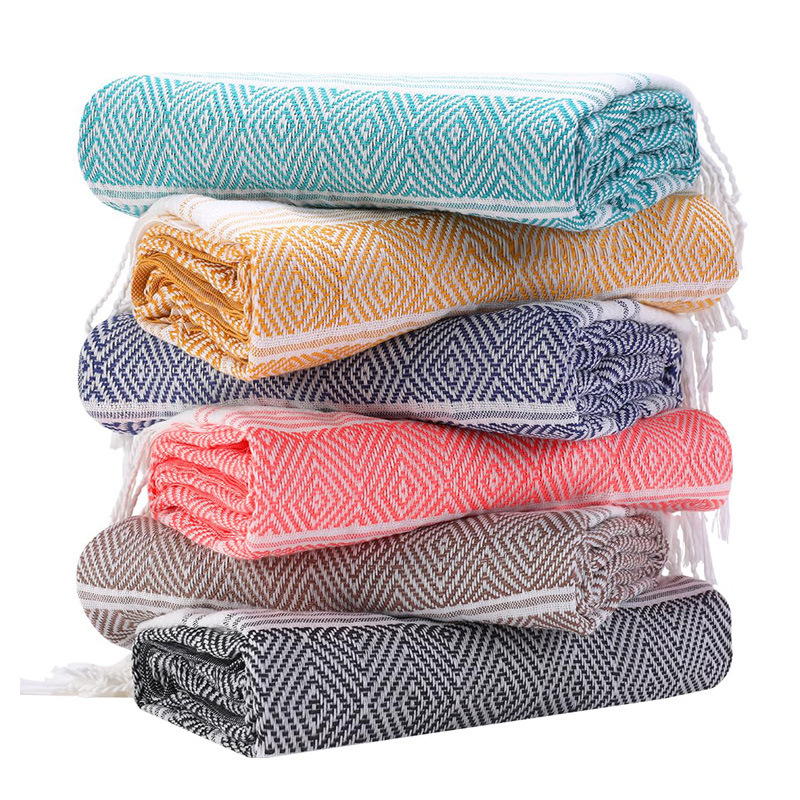 Serviette de plage turque à pompons, en coton absorbant, idéale pour la baignade et la protection solaire._voghion.com