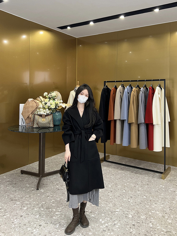 水の波紋の両面のカシミヤのコートの女性の長いタイプの秋冬の長袖のコートの級感の気質は両面を結び付けます。|undefined
