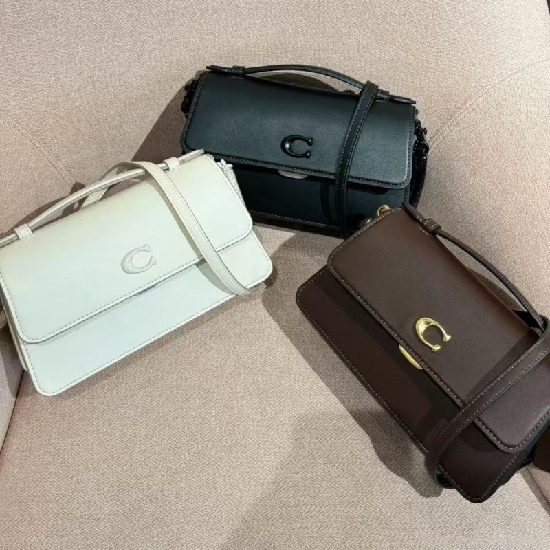 Coach's New Cross-Border Women's Bag Juno Baguette Classic Fashion Versatile One-Shoulder Cross-Body Satchel Armpit Envelope Bag