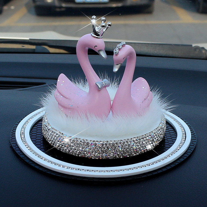 Decoración interior del coche decoración creativa coche resina cisne celebridad de Internet interior del coche mujer linda mujer