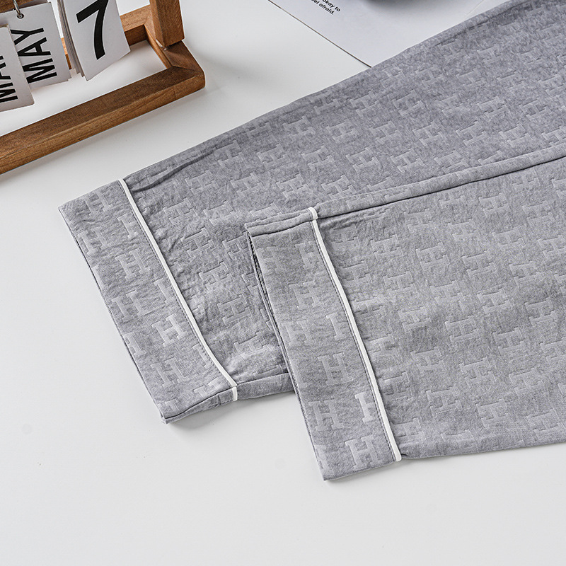 2025 nuevo algodón de nubes primavera y otoño pijama de hombre manga larga manga larga panda japonés moda simple ropa para el hogar