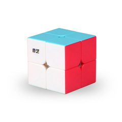A Qiyi Magic Cube Inspirational 2x2 Speed Cube with Brilliant Six Colors, a 2x2 Beginner's Puzzle Cube, a single unit dropshipping educational toy.