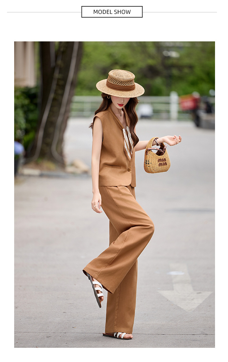 Bộ vest nữ gồm áo gile và quần tây ống đứng cạp cao — màu đen, màu cam, màu trắng ngà chi tiết 10