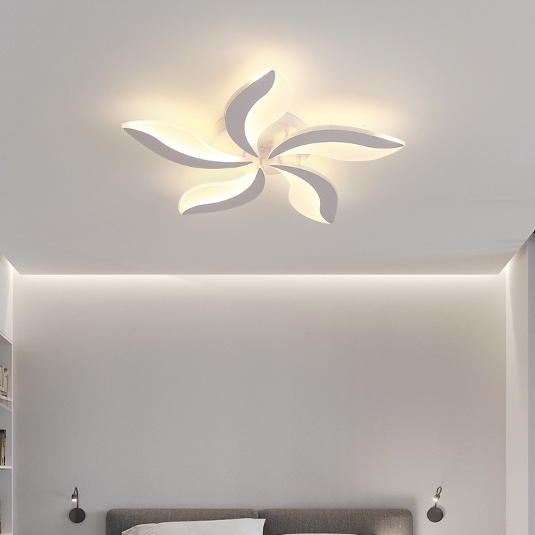 Personalidad postmoderna LED lámpara de sala de estar modesta lámpara de techo sencilla sala de hojas dormitorio principal lámparas de atenuación sin electrodos