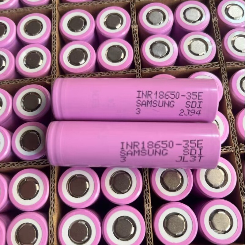 21700 Lithium Battery 18650 Lithium Battery High Capacity Universal High Discharge Rate Type Factory Direct Delivery