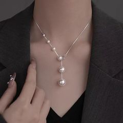 满天星仿珍珠项链女新款2025爆款轻奢小众锁骨颈链吊坠配饰高级感