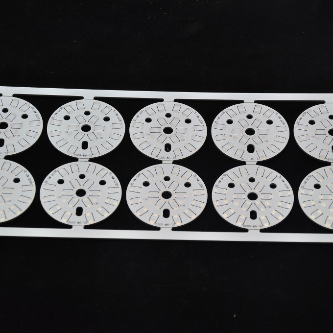 LED铝基板5730大功率12w铝基板高光效 铝基板电路板 2835硬灯条