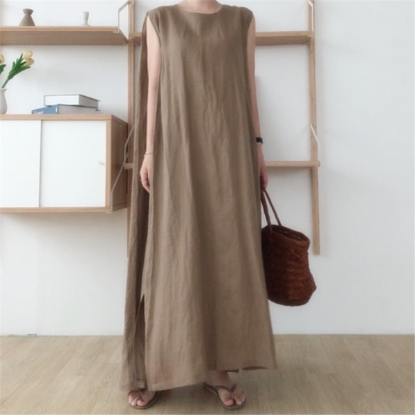 Summer long vest sleevless with a round collar