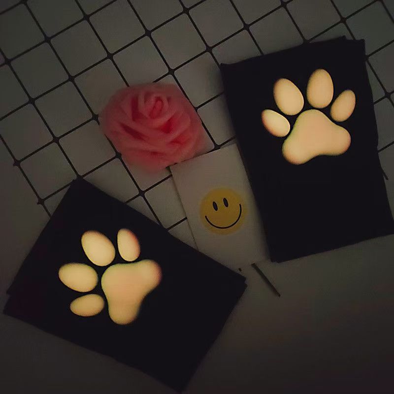 3d猫の爪の肉のパッドの2次元のシリカゲルの滑り止めjkは膝の靴下を合わせたことがあります。|undefined