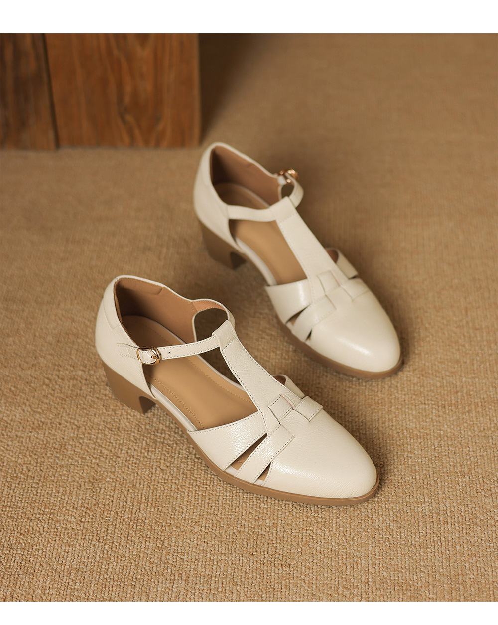 Sandal nữ gót vuông quai ngang phong cách La Mã, đế rỗng, dệt chéo khóa T — đen chi tiết 18