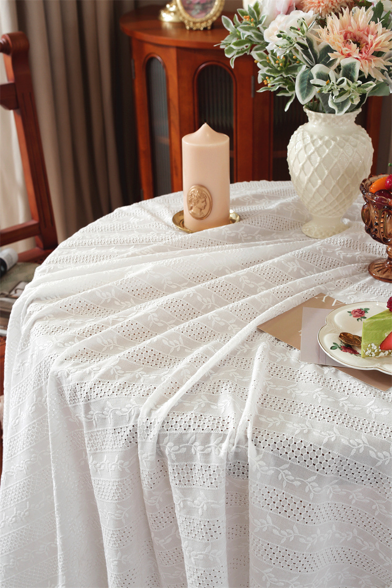 White Embroidered Floral Cotton Tea Tablecloth With Ruffle Hem_voghion.com