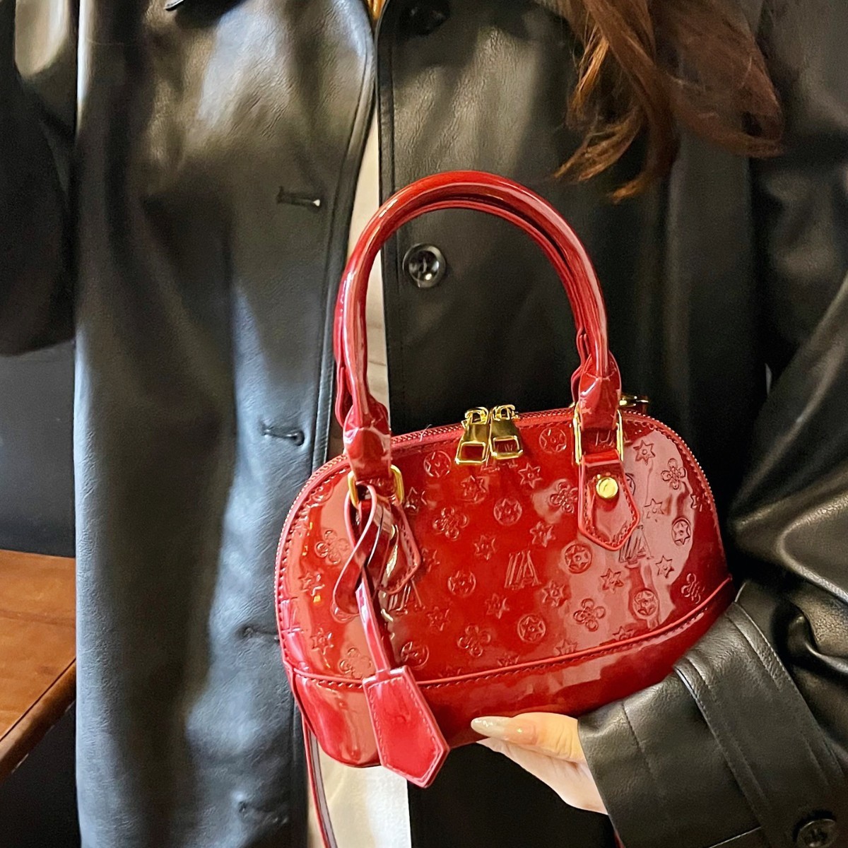 外贸压痕贝壳手提单肩包女新款小众设计小包包洋气简约时尚斜挎包