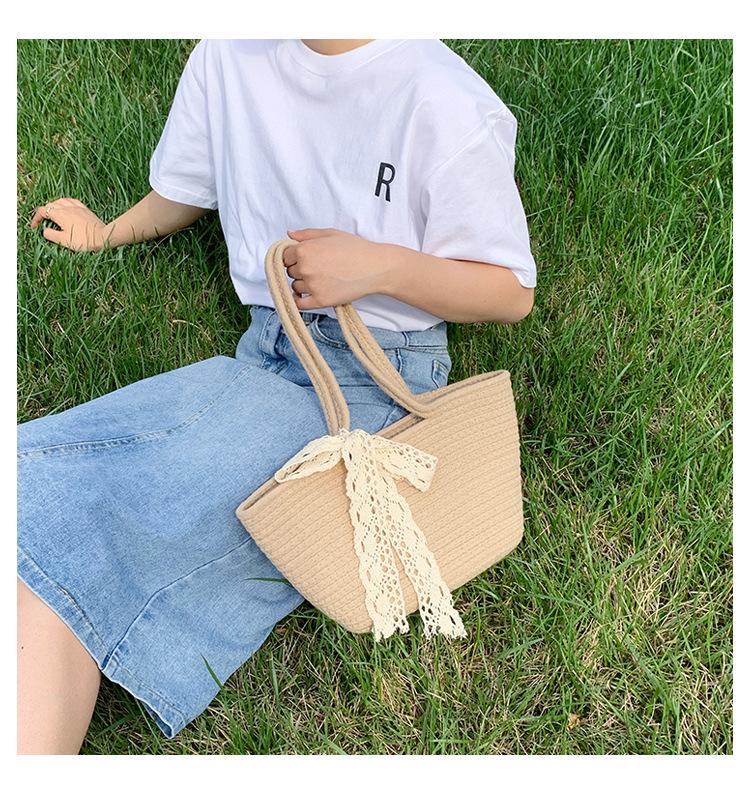 Fashion One-shoulder Portable Straw Bag display picture 7