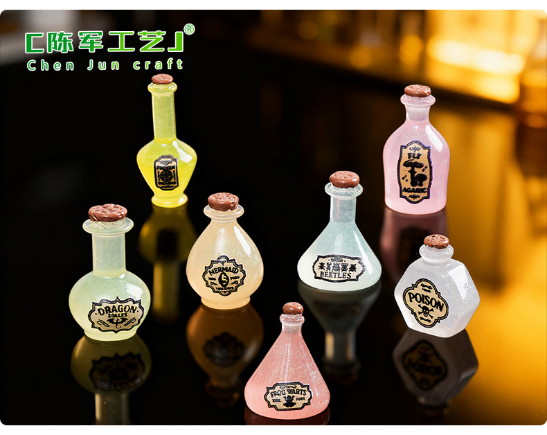 Cross-border New Product Glow-in-the-Dark Magic Potion Bottle Mini Desktop Ornament Dollhouse DIY Decoration Resin Accessories