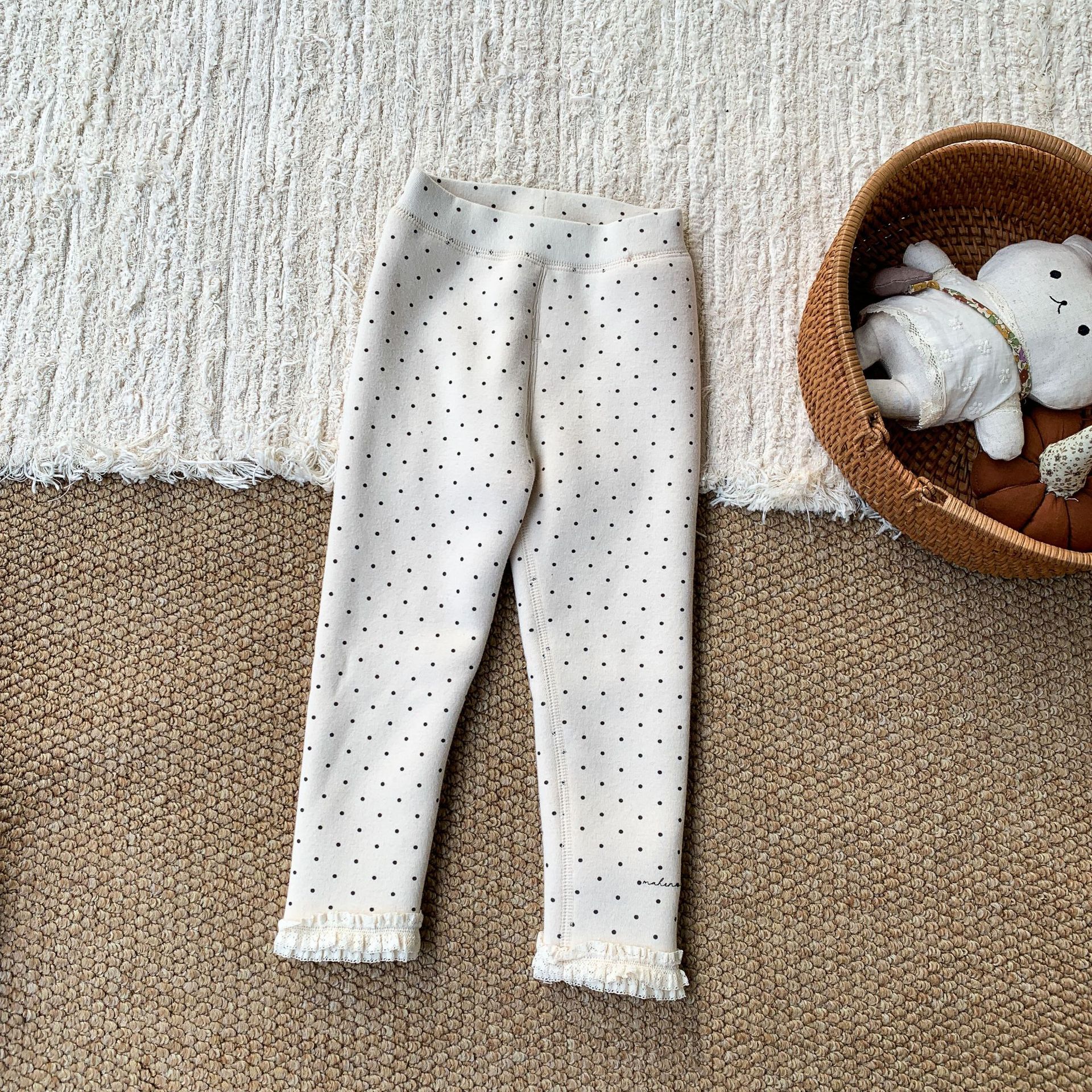 Pantalones de niña ropa de invierno 2025 nuevo estilo extranjero más tercife engrosado leggings niños bebé pantalones de otoño