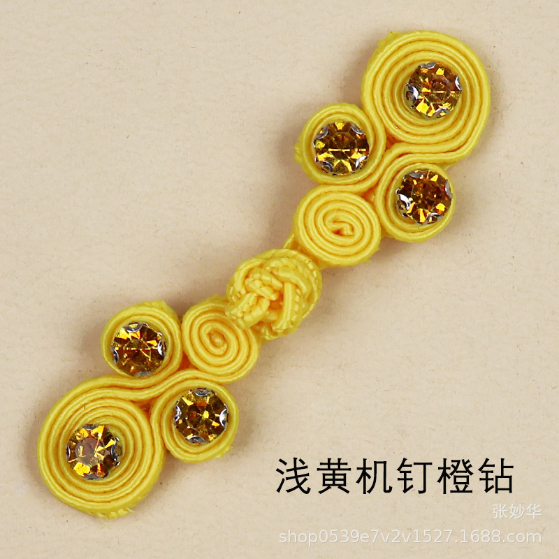 Miaoyi teje a mano cuatro turbinas de diamantes de color clavos hanfu cheongsam vestidos de botones fabricantes de venta directa Guofeng botones