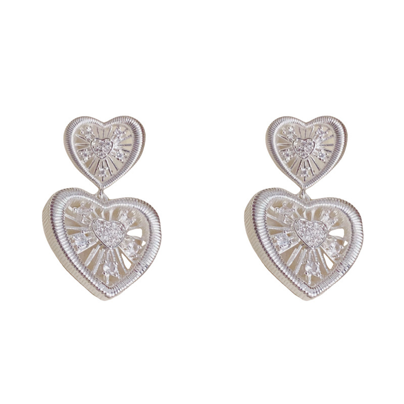 두꺼운 실버 메탈 다이아몬드 러브 이어링