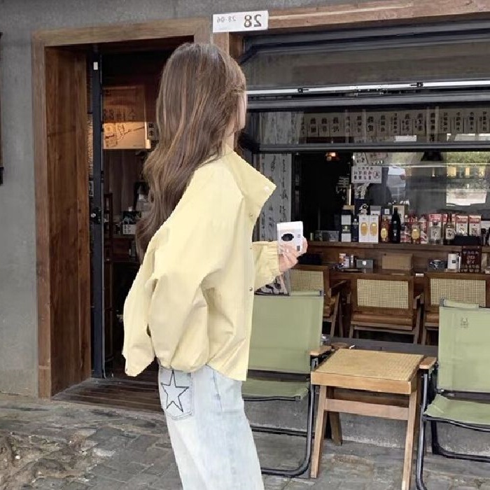 奶黄色工装风衣美式外套女春秋2025新款减龄设计感小众别致学院风|undefined