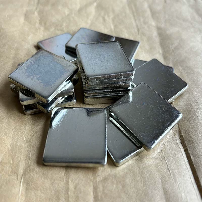 32x32x3 Квадратный утюг Тяжелый утюг Тяжелый утюг Тяжелый блок Круглый утюг