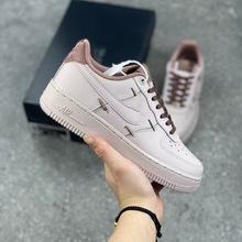 ��ԭ��܊AF1��Ь�͹�Ƥ�ﻬ��Ь��H�ٴ�r�����eУ�@�\��Ь��Ь