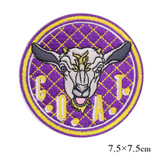 圆形胜利羊头图案GOAT绣花布贴 辅料服饰配件 刺绣章烫胶标厂家