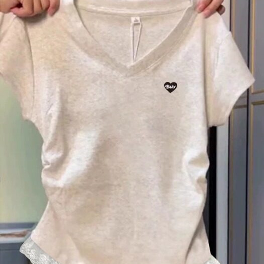 2026 New Summer Style Lace Short-Sleeved T-Shirt for Women, Sweet and Gentle Style, V-Neck Slimming Waist Top 2026 New Summer Style Lace Short-Sleeved T-Shirt for Women, Sweet and Gentle Style, V-Neck Slimming Waist Top