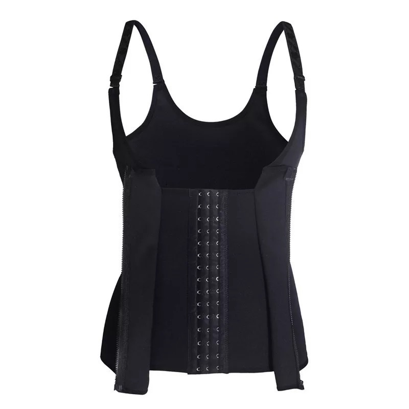 肩ベルトのボタンは腹衣を収めて体を作って服を作ります。|undefined