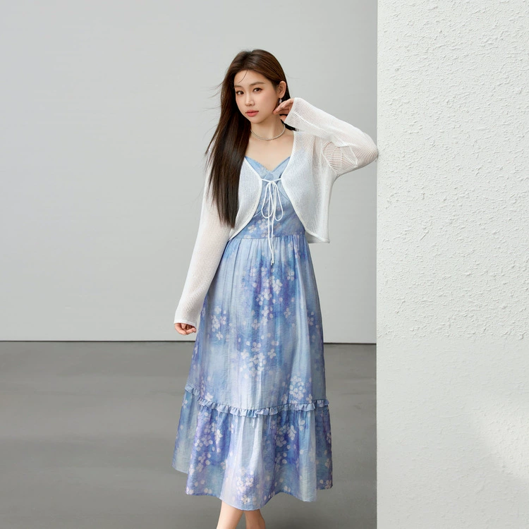 [Yunli Coast] Платье в праздничном стиле из лиоцелла с v-образным вырезом и принтом, тонкое и эффектное, больших размеров, летний новый стиль