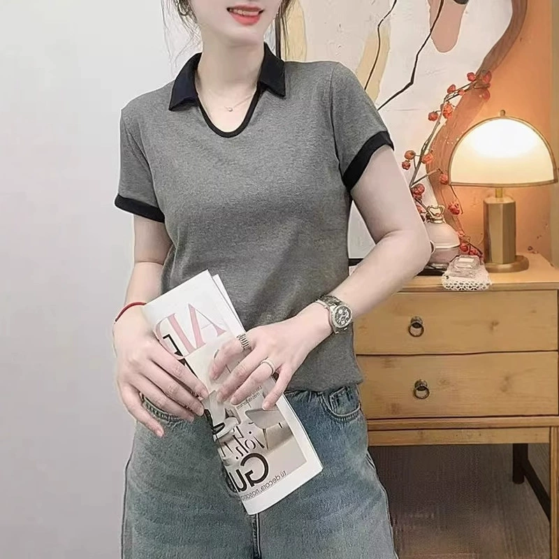 Женская футболка с короткими рукавами и воротником-поло контрастного цвета, лето 2025, модный дизайн в корейском стиле, универсальный топ в иностранном стиле