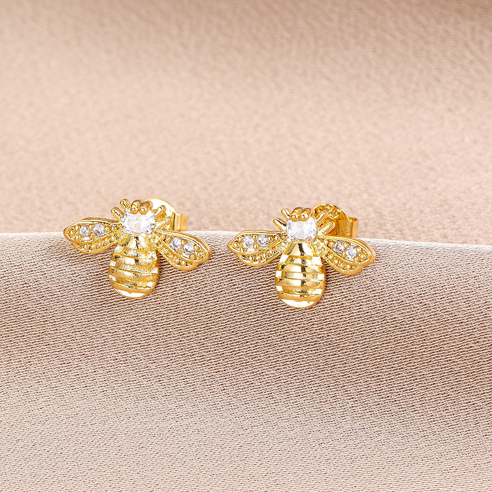 7g Weight Copper Ear Needle Material 18K Gold Plated Plating Material Zircon Inlay Material Ear Studs Classification 1 Piece Quantity Daily Occasion Copper Material Geometric, Heart Shape, Crown Pattern All Seasons Season Women's Gender Inlay Design Sweet Style 1 Piece Sweet Geometric Heart Shape Crown Inlay Copper Zircon 18K Gold Plated Ear Studs 21