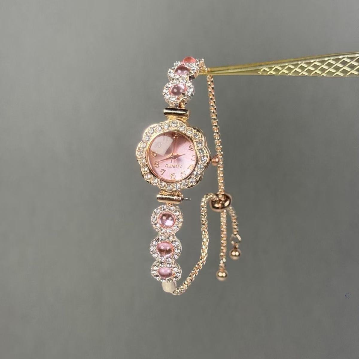 Cadena de reloj rosa Sakura