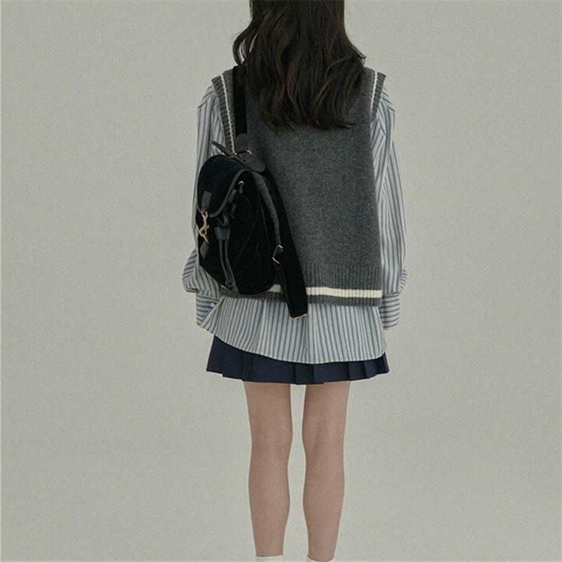 24 Dongpuyuan nuevo estilo de estilo universitario chaleco de punto suelto de primavera y otoño para mujeres collar en V