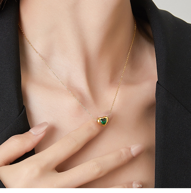 Japanese Style Heart Shape Titanium Steel Gold Plated Zircon Necklace 1 Piece