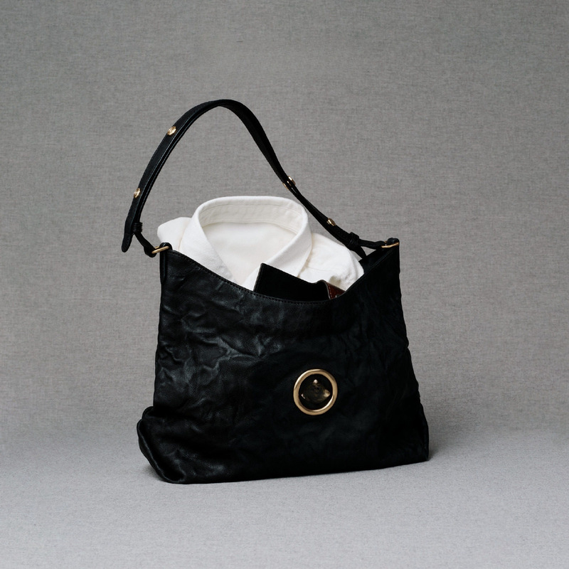 Grott0 Black Stone Hobo Bag Vegetable-Tanned Sheepskin Underarm Shoulder Crossbody Commuter Soft Bag Grott0 Black Stone Hobo Bag Vegetable-Tanned Sheepskin Underarm Shoulder Crossbody Commuter Soft Bag